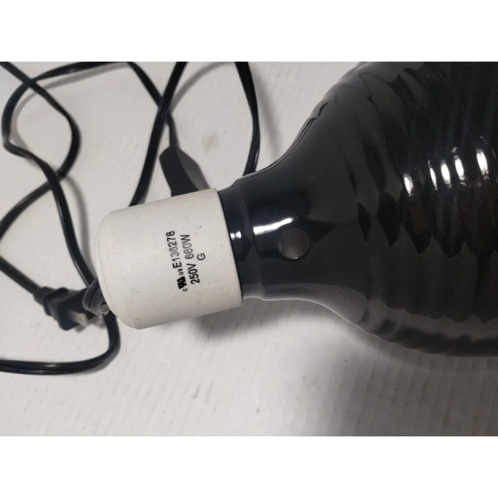 Reptile Light Lamp - Picture 3 of 4